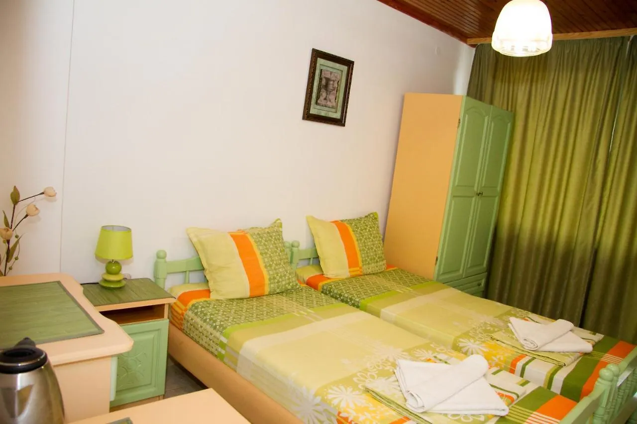 Hotel Хотел 